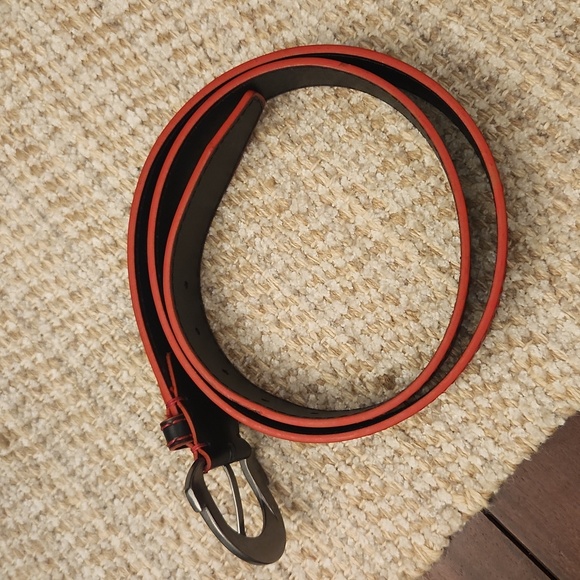 Mens True Religion Black & Red Belt - Picture 4 of 5